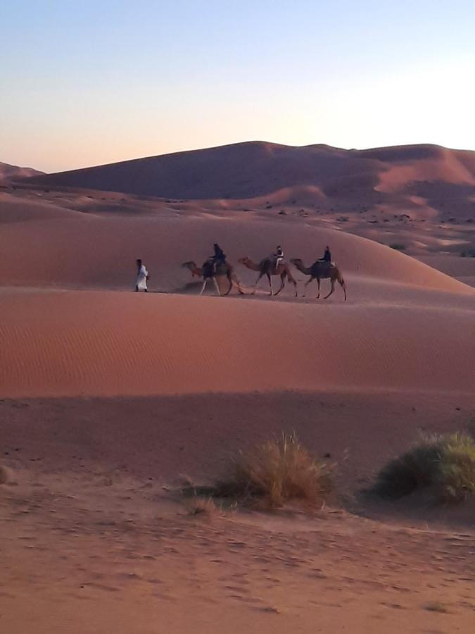 فندق Starlit Camp مرزوكة المظهر الخارجي الصورة